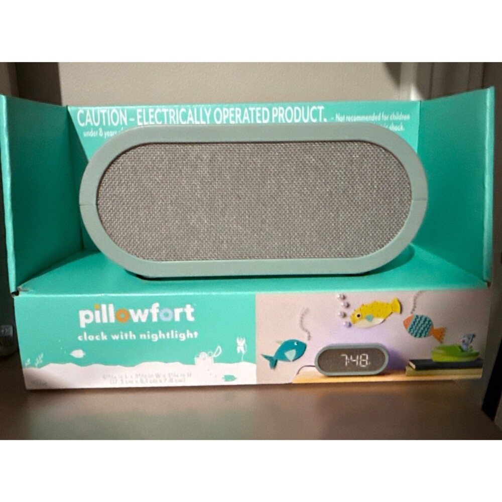 Pillowfort Teal Clock w/Nightlight. NEW